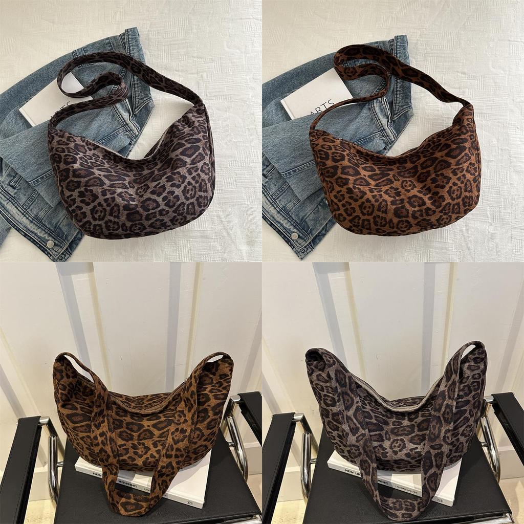 Urban Leopard Print Tote Bag With Zipper Closure For Daily Use