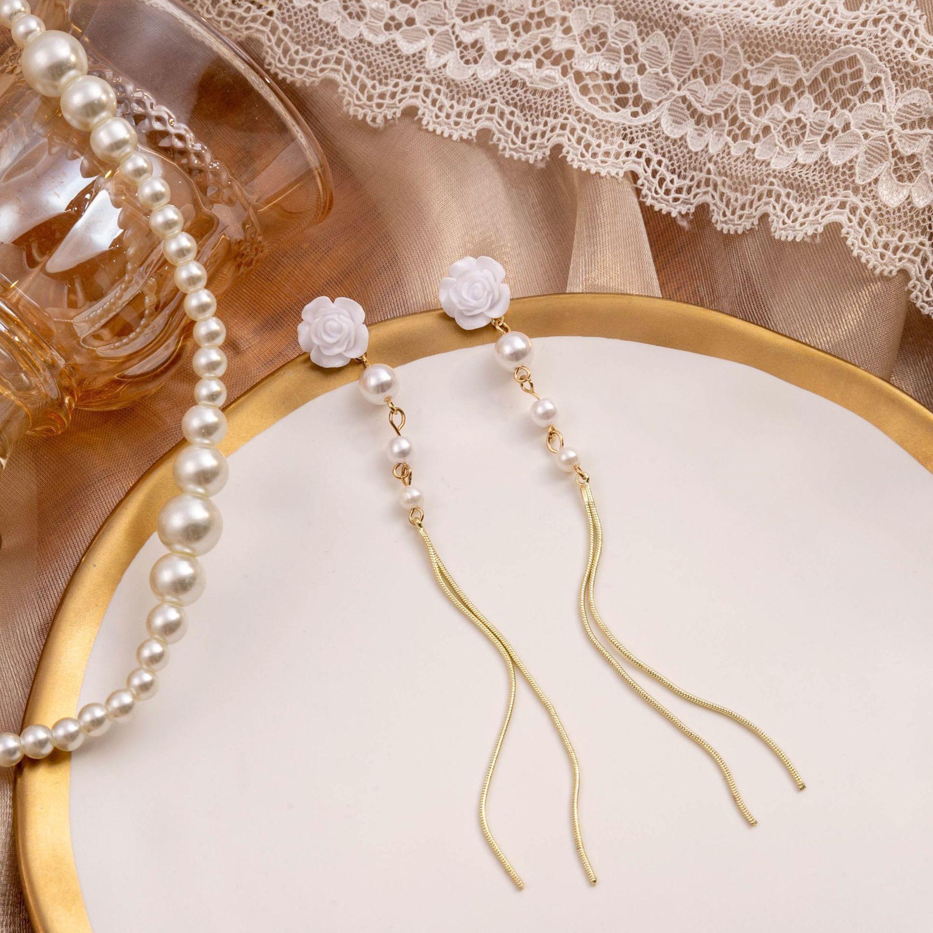 Серьги-кисточки «Супер-фея» с белой камелией и жемчугом, Длинные серьги, подчеркивающие лицо, Серьги-клипсы в стиле «Мори», Серьги с французским темпераментом.