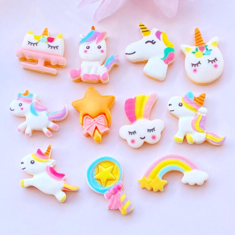 10Pcs New Kawaii Resin Mixed Cartoon Mini Unicorn Series Flat Back Cabochon Crafts Clothing DIY Scrapbooking Accessories