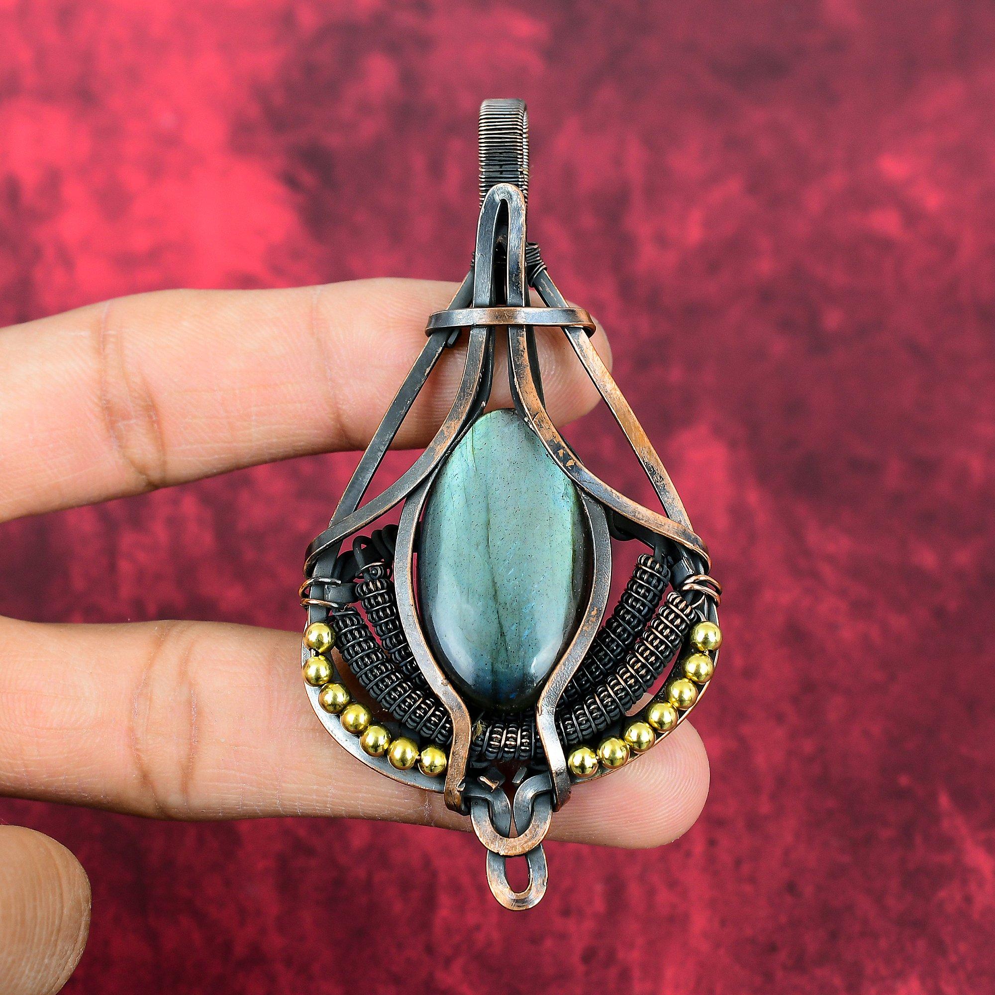 Labradorite Pendant Copper Wire Wrapped Pendant Handmade Pendant Labradorite Copper Jewelry Gemstone Pendant Elegant Jewelry Engagement Gift