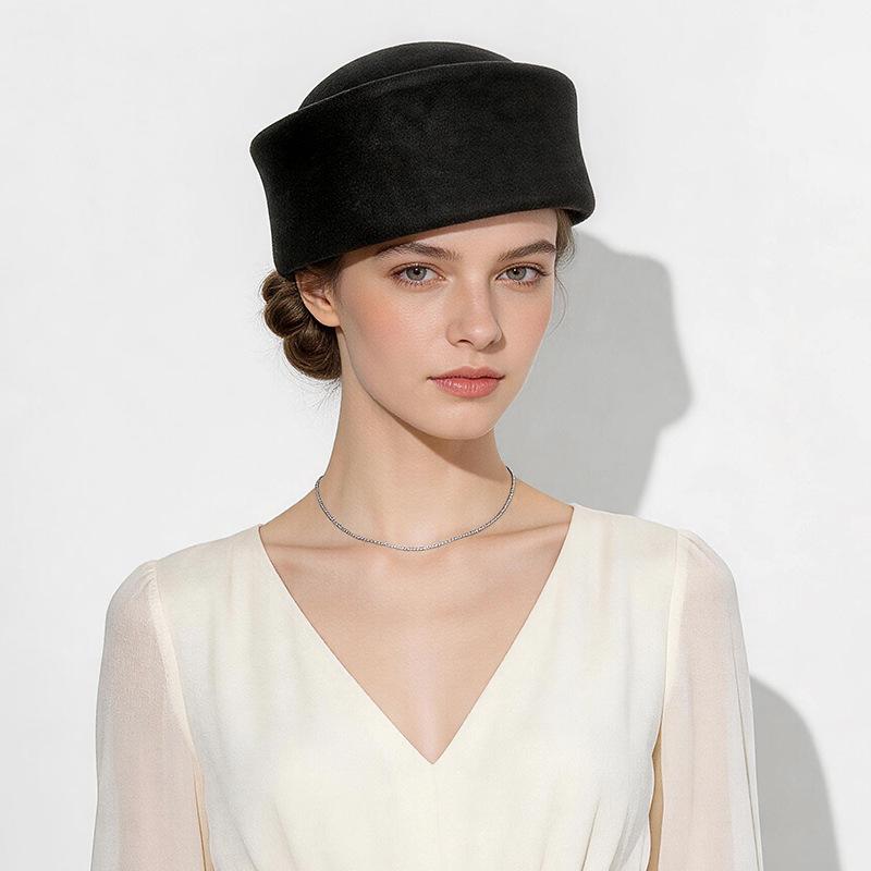 New Autumn and Winter Wool Ni Medicine Box Hat Women's French Retro Beret Women's Elegant Black Top Hat