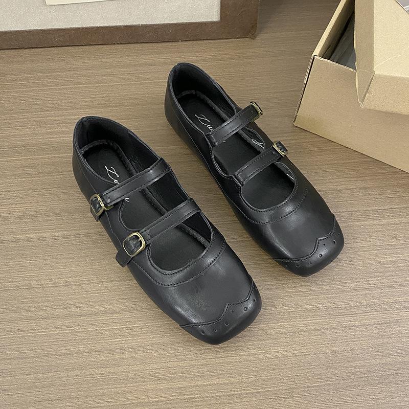 Korean Version of Niche Design Sense Flat Mary Jane Shoes Small Leather Shoes 2025 Autumn and Winter French Retro Double Buckle Single Shoes Women