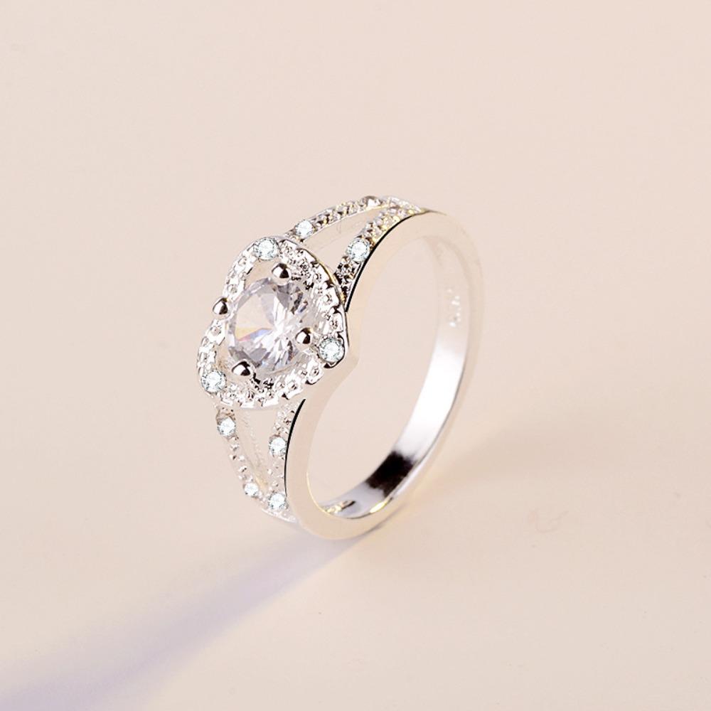 

Elegant Heart Shaped Diamond Ring for Women Silver Plated Fashion Jewelry Perfect Gift no. 5 серебряный