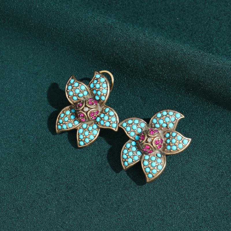 Yong Nuo Vintage Retro Jewelry: High-End, Colorfast Antique Earrings