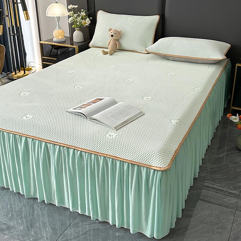 Ice Bean Mat Cool Bedspread Set - Fitted Sheet Style for Dorms, Air-conditioned Rooms, Ice Silk Feel.