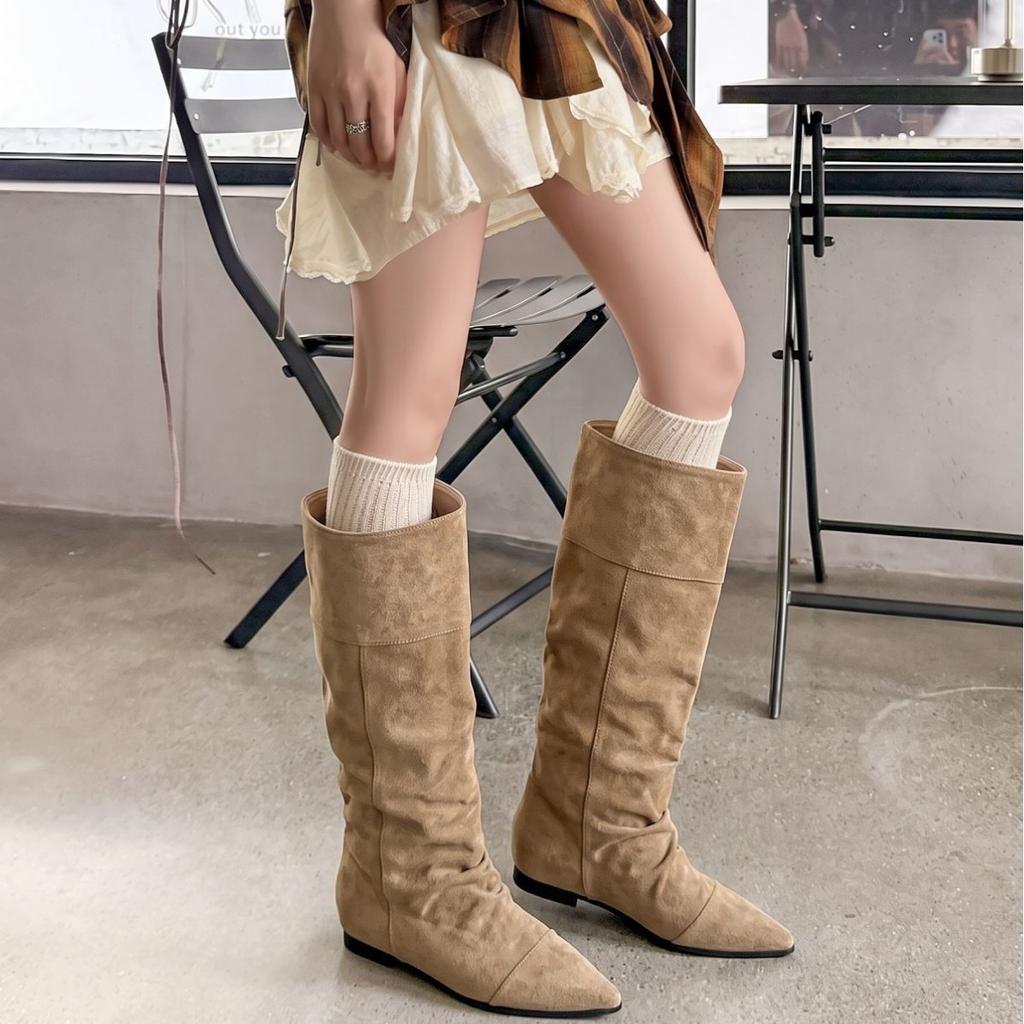 Inner heightening~ Retro suede inner heightening boots for women's autumn and winter new flat-bottomed pointed stacking boots show thinness and height