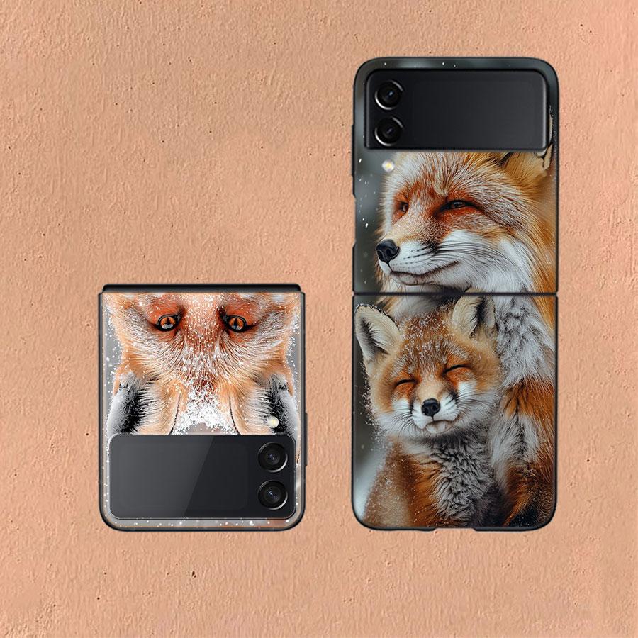 The Red Fox in Winter Ice and Snow Coque For Samsung Z Flip7 6 Galaxy Case Shockproof Z Flip5 Z Flip3 4 5G Hard Cover Phone TPU