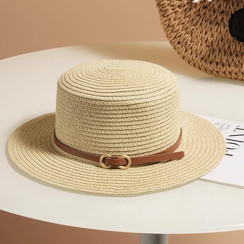 Small Fresh Flat Top Straw Hat Women's Summer Beach Sun Protection Casual Sun Hat French Fashion Temperament Belt Buckle Top Hat