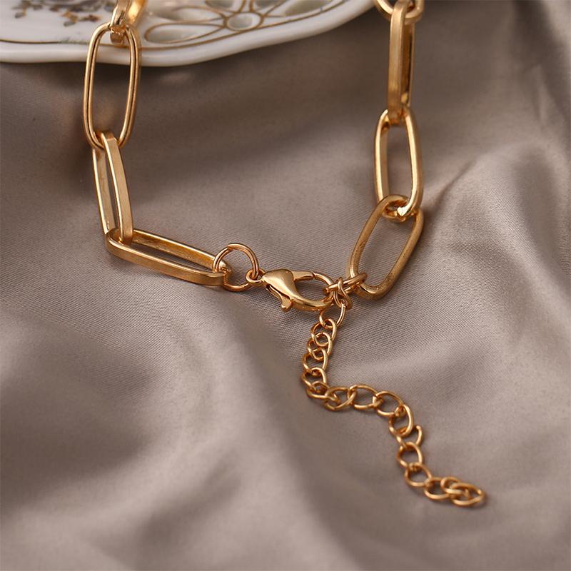 Simple Metal Lock Pendants Punk Necklaces for Women Gold Hollow Pendant Chain Personality Gothic Neck Jewelry
