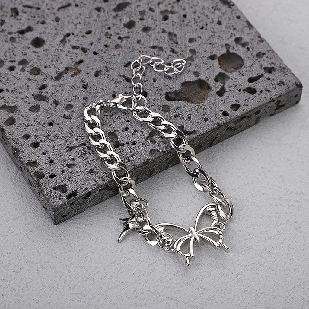 Stilvolles Schmetterlings-Armband Exquisiter Schmetterlingsanhänger Handkette Verstellbares Armband Blickfang-Handketten Schmuck