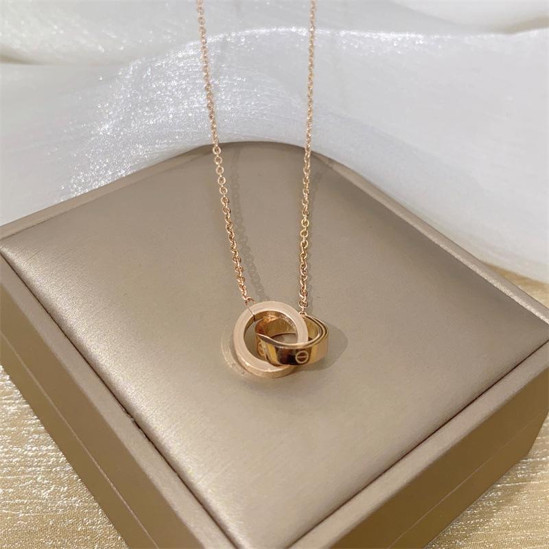 Elegant Colorfast 18K Rose Gold Necklace with Swan & Four-Leaf Clover Charm