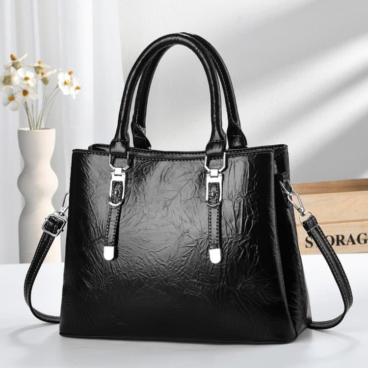 

Large capacity light luxury portable shoulder messenger bag чёрный