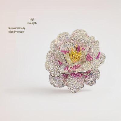 High-End Floral Brooch with Strong Magnetic Buckle: Versatile Sweater Chain & Fashion Accessory for Autumn/Winter