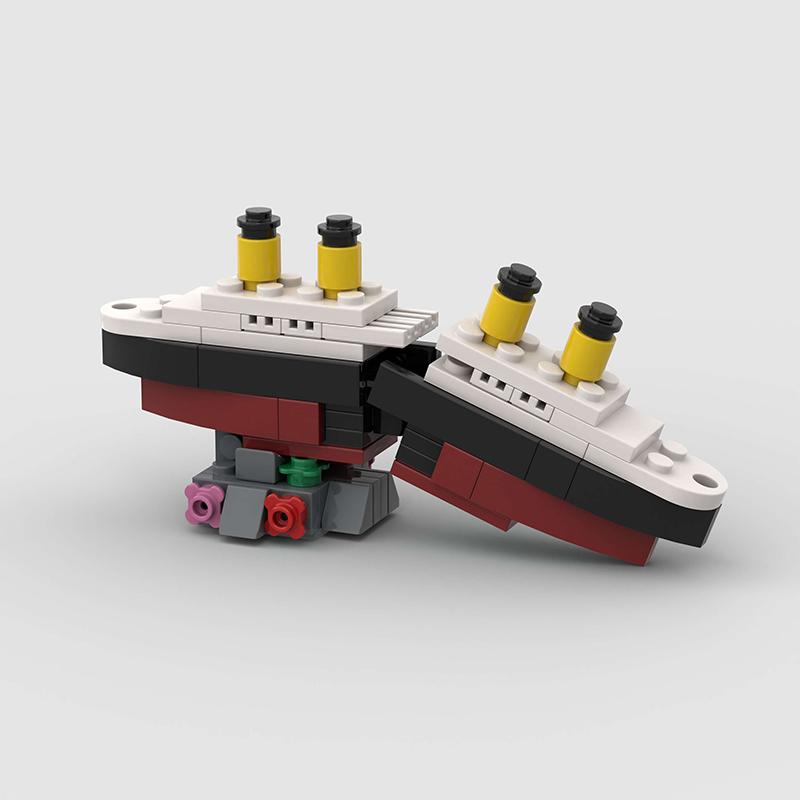Mini Titanic Sank Ship Model Break In Half Building Blocks Bricks Boat Kit Construcrion Sets Gift Adult Children