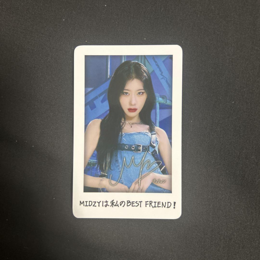 

[USED] ITZY Chaeryeong FC Bonus Trading Card
