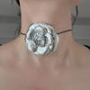 Vintage Flüssigmetall Blume Choker Halskette Langer Spitzenkragen Choker Temperament Halsband Schmuck Schlüsselbeinkette Halskette