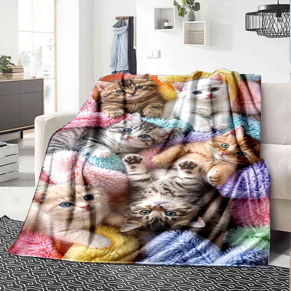 Cute Cats Print Flannel Blanket High Quality Warm Comfortable Cover for All Seasons Perfect for Gifts Home Decor