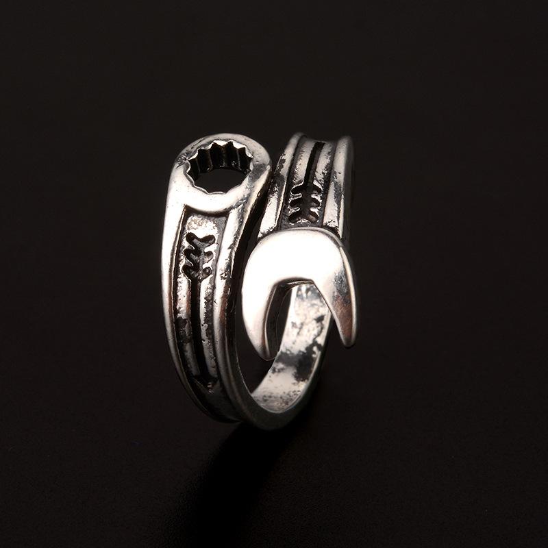 

Ретро Гаечный ключ Кольцо для мужчин Сплав цинка Цвет Панк Готика Открытое кольцо Ручной работы Дизайнерский Циркон Байкерские аксессуары Креативный подарок resizable