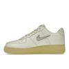 Nike Air Force 1 07 LX Coconut Milk Damen Sneakers Creme Lemon-Wash Pale-Vanille DO9456-100