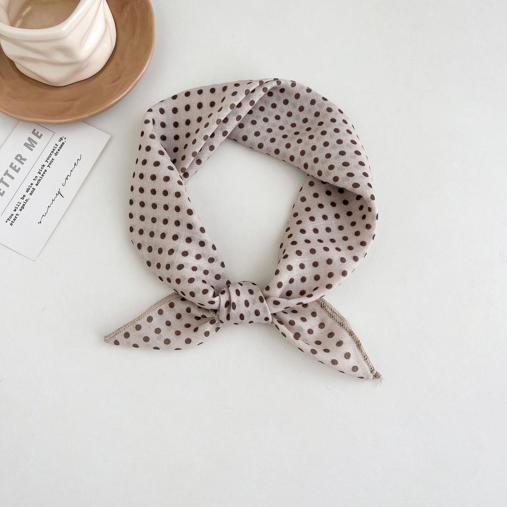 Japanese retro literary and artistic style 18 cotton and linen cashew flower silk scarf thin square scarf high-end fashion versatile accessories scarf