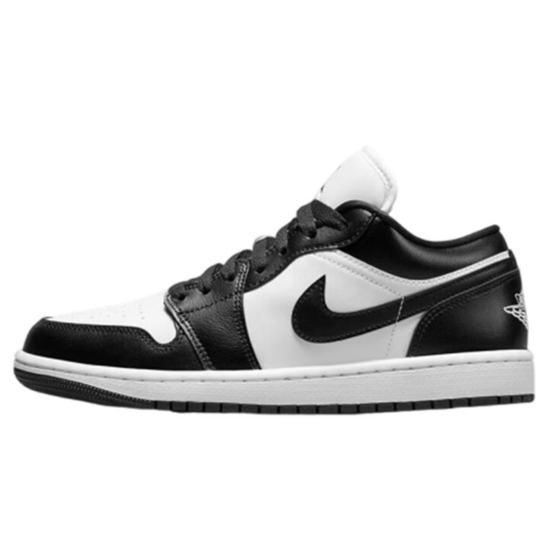 

Nike Air Jordan 1 Panda Low-Top Sneakers 40.5