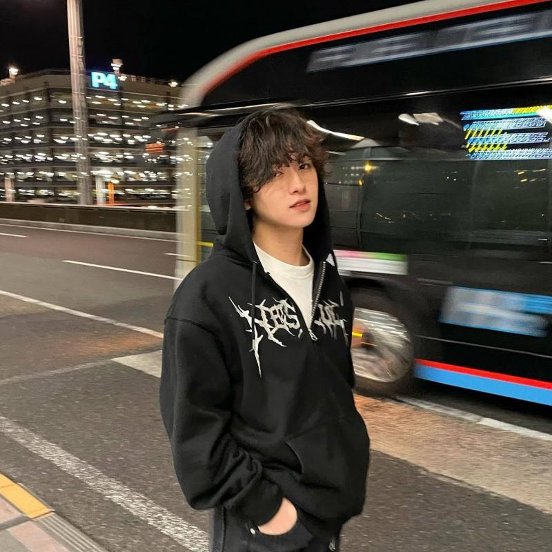 Unisex Hooded Zip-Up Sweatshirt Loose Fit Round Neck Halloween Print Long Sleeve Casual Pullover Teens