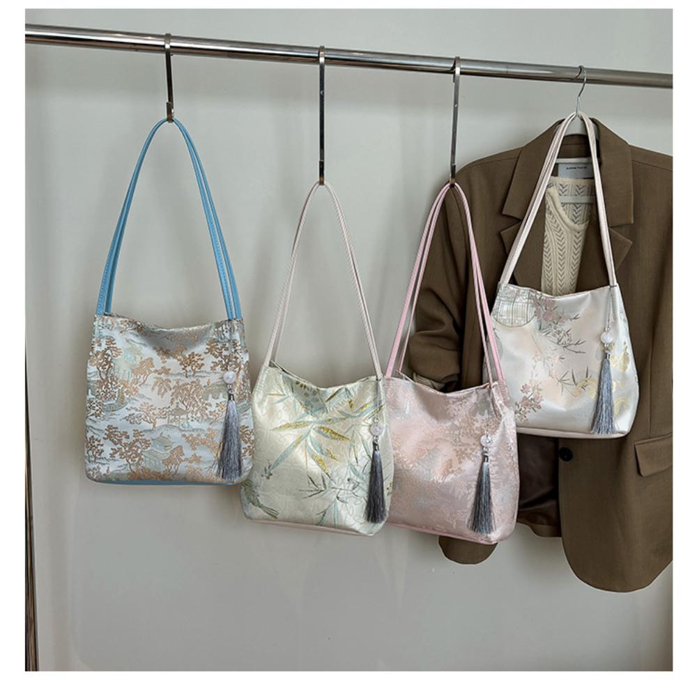 Chinese Bag Exquisite Single Shoulder Bag Female Handbag Delicate Embroidered Bag For Casual Outings Work Evening Out