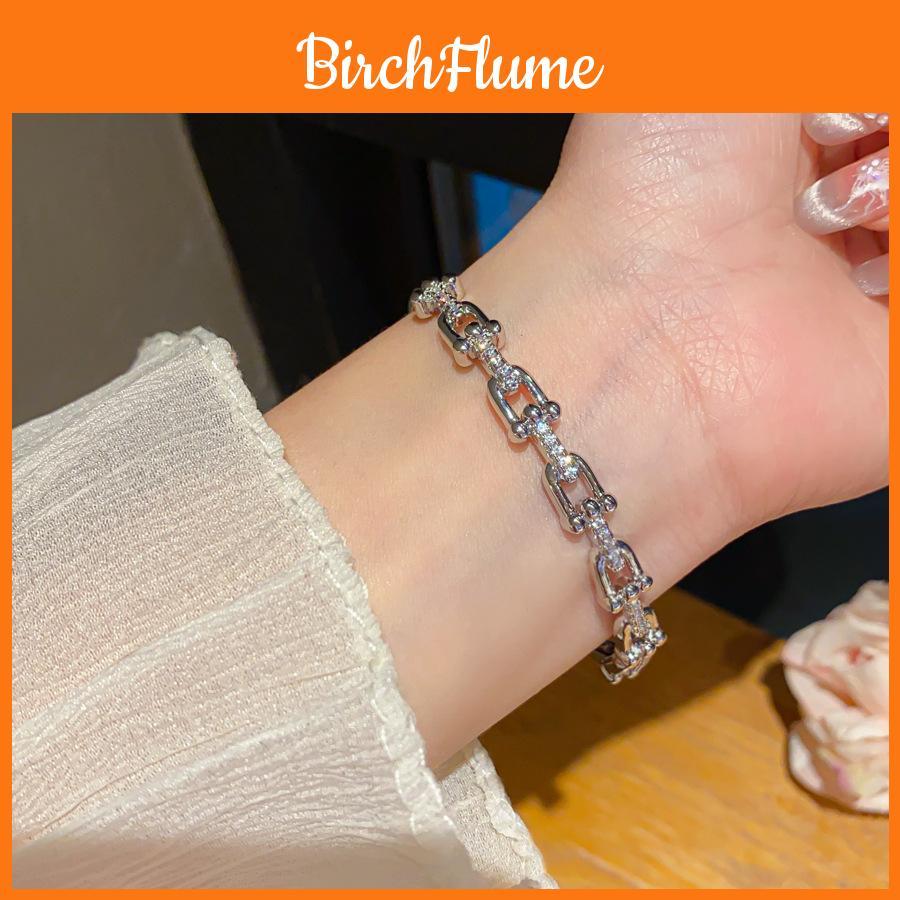 Light Luxury Alphabet Charm Bracelet With Electroplated Copper For Fashionable Women