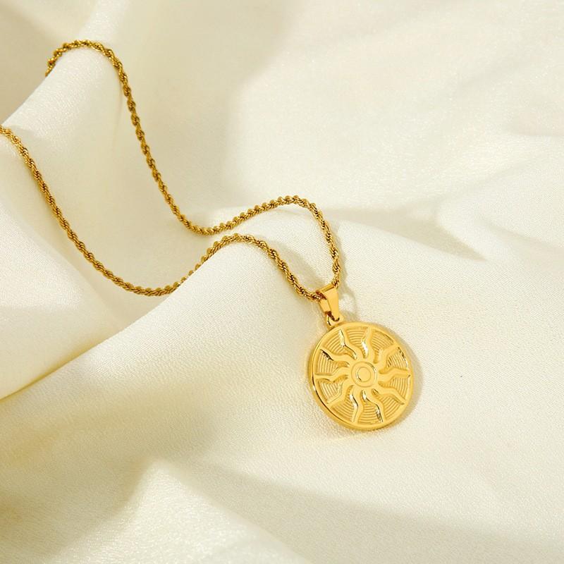 European and American retro niche plated 18K gold sun round brand pendant twist chain necklace stainless steel fashion sweater chain women