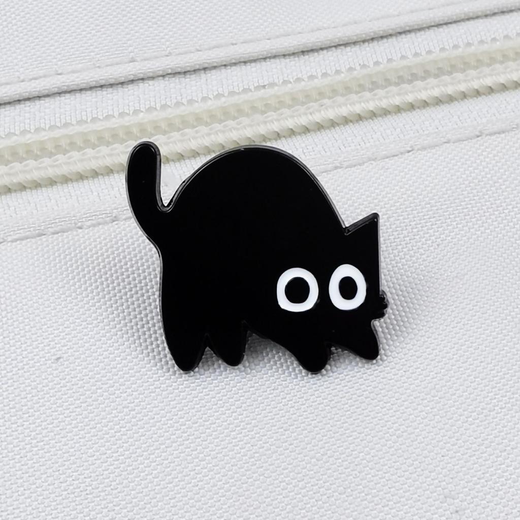 Cartoon Black Cat Brooch - Cute Alloy Pet Badge for Clothing & Backpacks