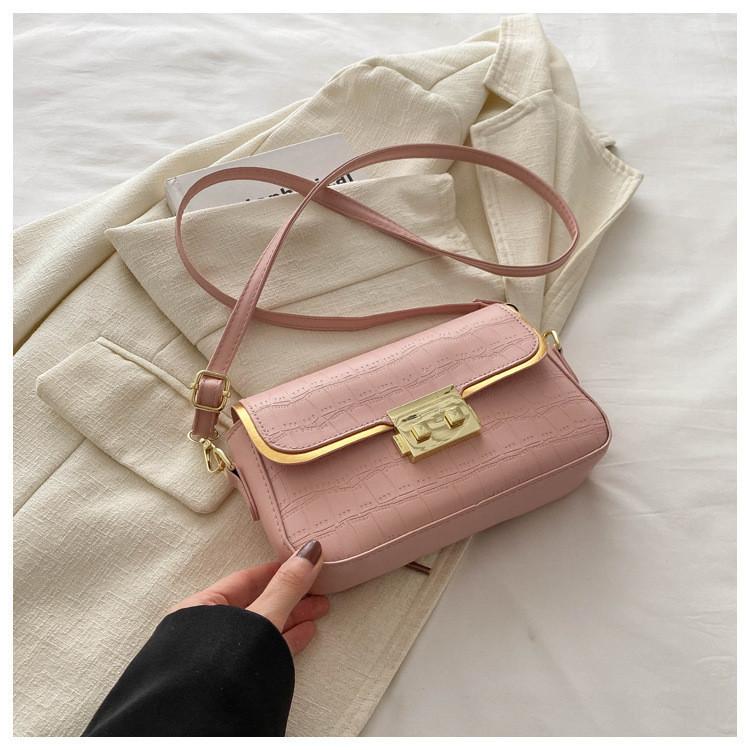 Fashionable Korean Style Shoulder Bag 2024 Summer New Bag Women Simple Small Square Bag