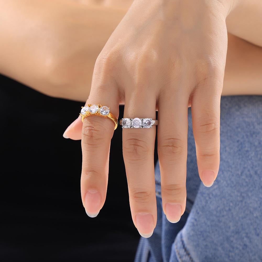 Fashion Trendy Ring Jewelry Circle Ring Cubic Zirconia Bezel Setting Gold Plated Finger Ring Women Girls