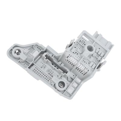 Support d'ampoule de feu arrière Robuste Aluminium Feu arrière Support de douille d'ampoule pour Classe C W204 Berline Arrière Gauche: 2048202277