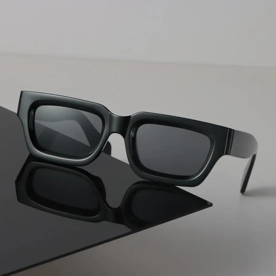 Klasické čtvercové sluneční brýle Retro stylové brýle pro ženy Muži Minimalistická móda Unisex Ležérní nošení