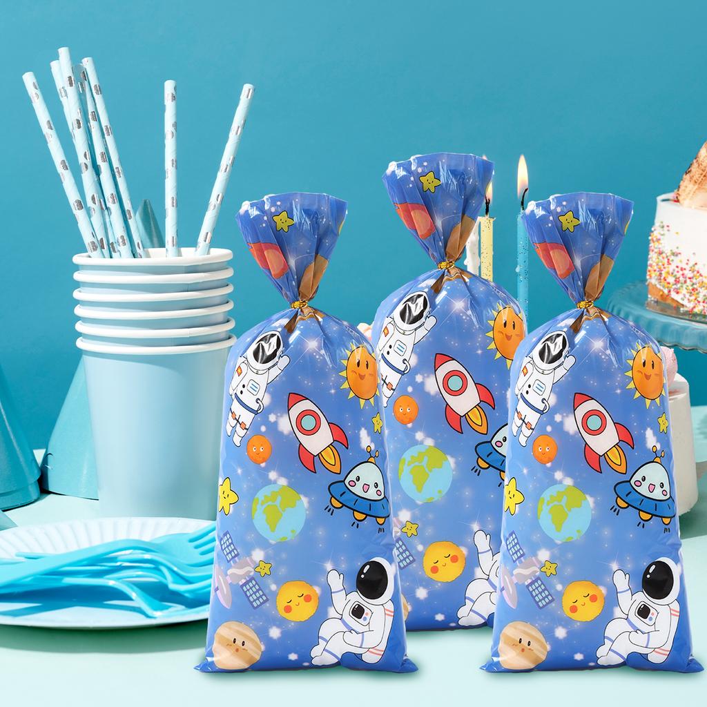 Space-Themed Plastic Gift Bags Disposable Birthday Party Decoration Kids Boy Wedding Birthday Party Supplies Favors Baby Shower
