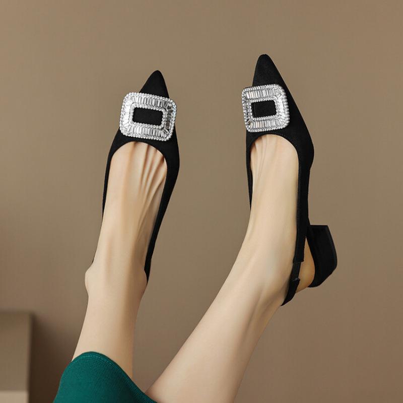 

Summer women s flat-soled sandals casual black new buckle foot bag head sandals rubber soft sole rear empty sandals 39 чёрный