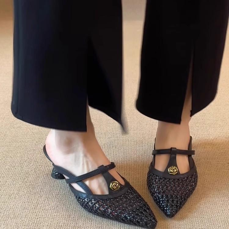 Fashion Shoes Fretwork Heels Woman's Slippers Slides Cover Toe 2025 Pointed Floral Scandals Pointed Toe Shoes Woman's Slippers Fretwork