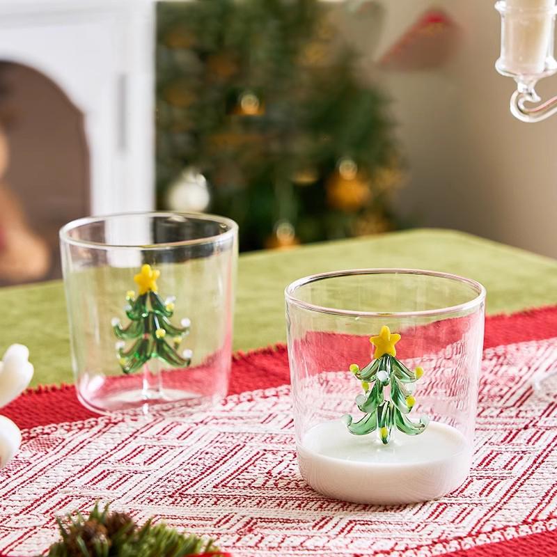 2/4 ks 3D Vzory Vánoční Sklenice Sada Kávový Vínový Hrnek Vánoční Sklenice na Mléko Pro Domácí Dekoraci Vánoční Dárek 300ml