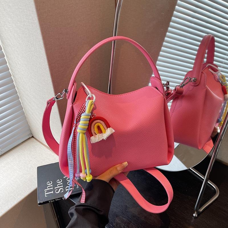 Popular bag women's new versatile simple messenger bag portable bucket bag