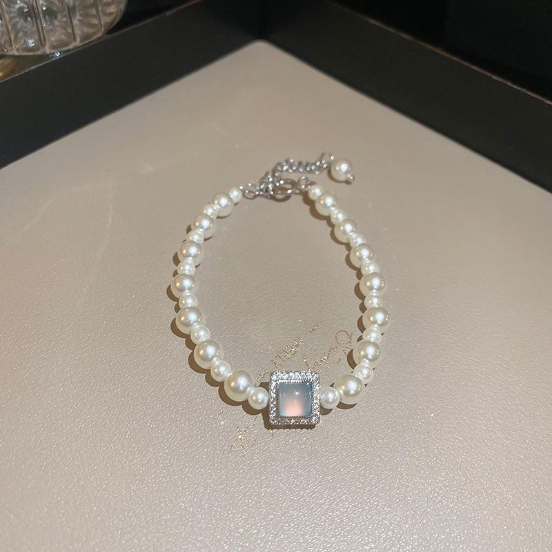 Retro Geometrický Náramek ze Sladkovodních Perel - Módní Pokročilý Design Šperků pro Ženy