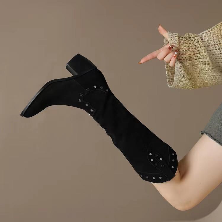 Fashion 2024 New Long Boots Retro Style High Boots Decorated Women's Fashion Roman High Boots Studded Heels