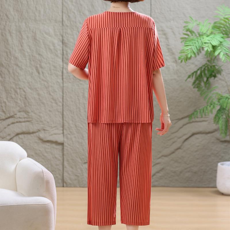 Women's Plus Size Summer 2-Piece Outfit, Ice Silk Casual Top & Capri Pants Set (3XL-7XL)