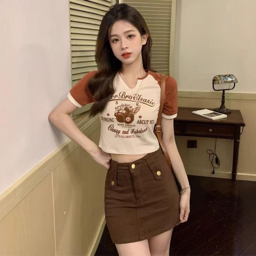 Korean version of the new color-inserted printed short-sleeved T-shirt women's summer V-neck slim-fitting and thin bottoming top women's tide wholesal