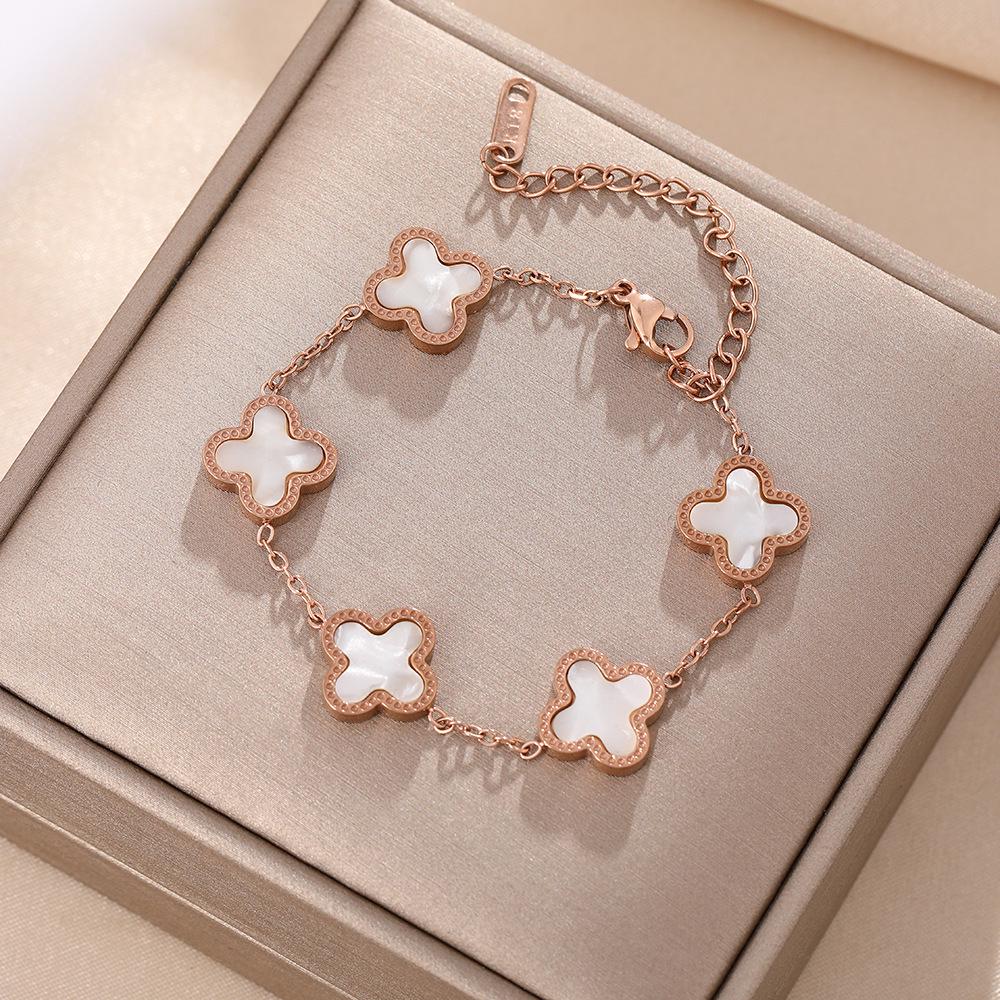 Luxe Titanium Staal Vierbladig Klaver Armband in Koreaanse Stijl met Ingelegde Diamanten voor Vrouwen - Kleurvast