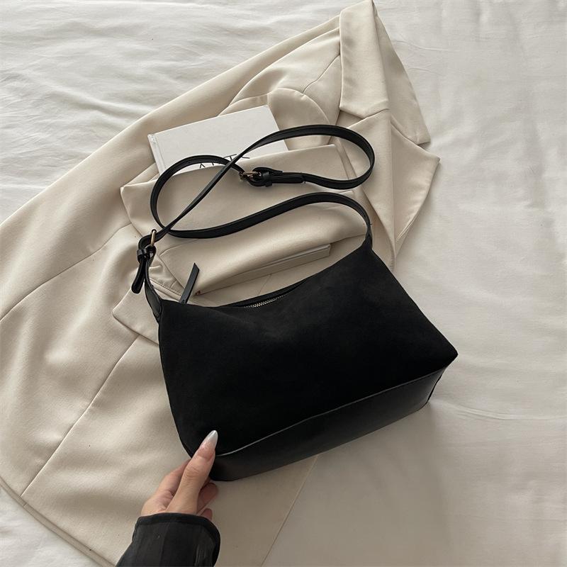 New Suede Lazy Wind Tote Bag Leather Matte Commuter Large Capacity Women's Bag Shoulder Crossbody Armpit Bag