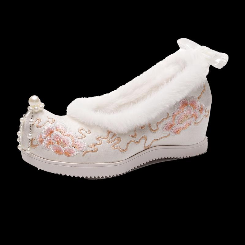 Dunshou Women s Winter Hanfu Embroidered Shoes
