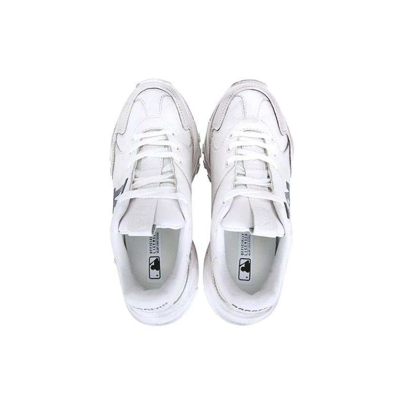 MLB Big Ball Chunky LA Dodgers Slip Resistant, Abrasion Resistant, Lightweight Low Top Chunky Sneakers Women's White Sneakers 32SHC7011-07W