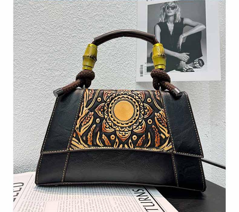 Chinese Style Retro Embossed Large Capacity High Quality Soft Durable Fashion Exquisite Lightweight Commuter Outdoor Beach Shoulder Crossbody Bag