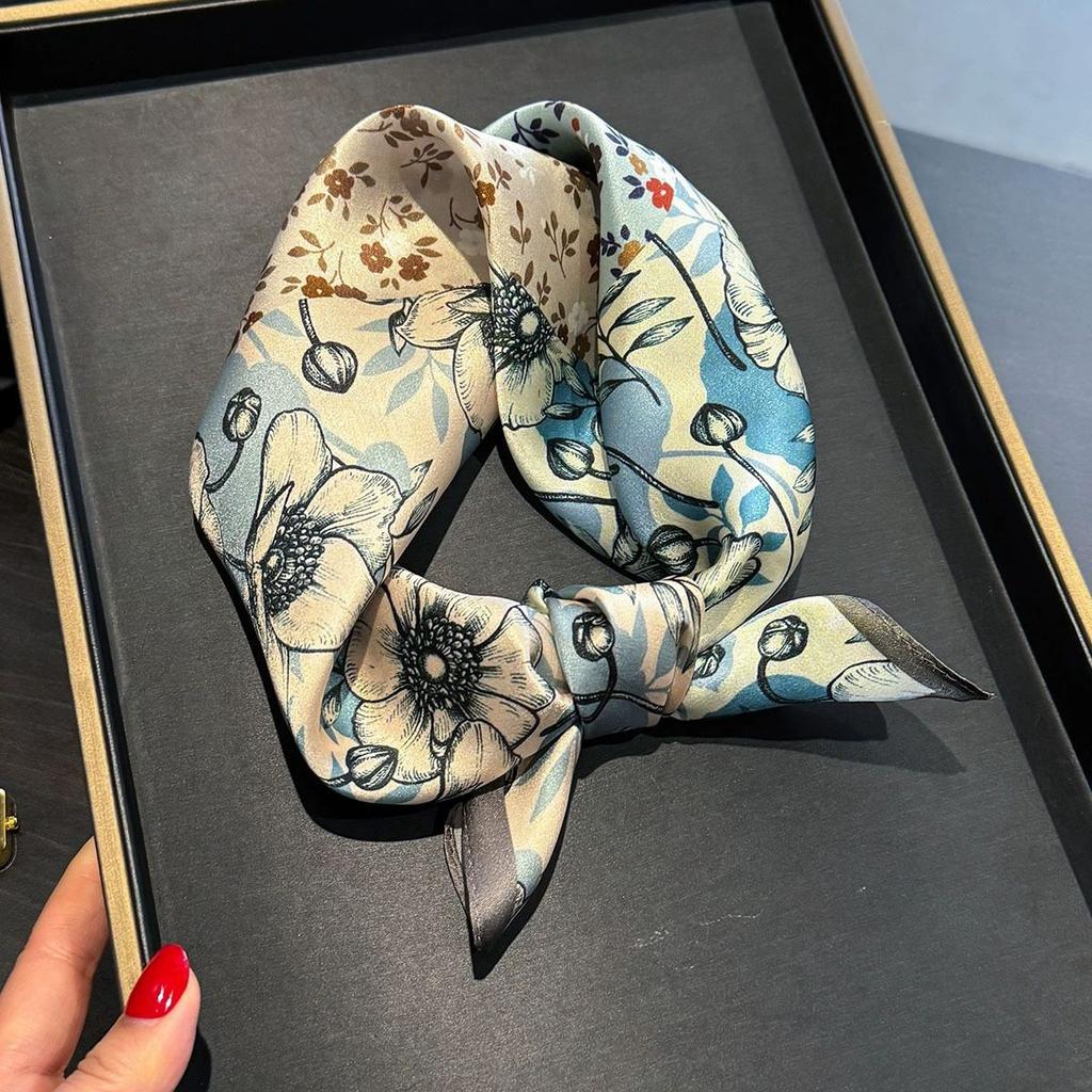 Fashion 100% Real Pure Silk Headscarf Square Scarf For Women Shawl Foulard Hijab Neckerchief Bandana Print Bufanda Echarpe