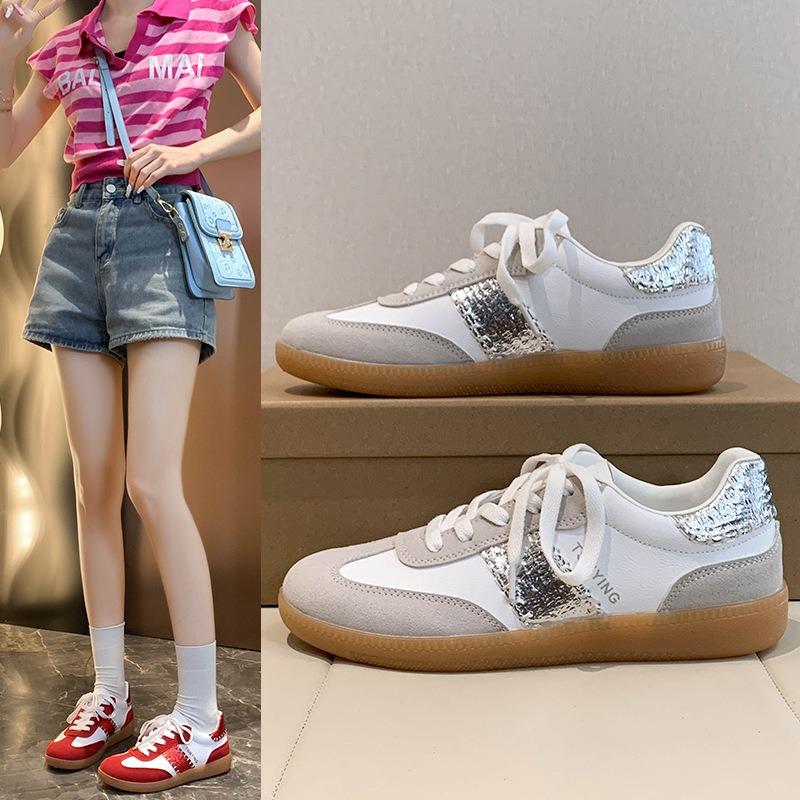 Casual Versatile Single Shoe Lightweight Thick Soled White Shoe